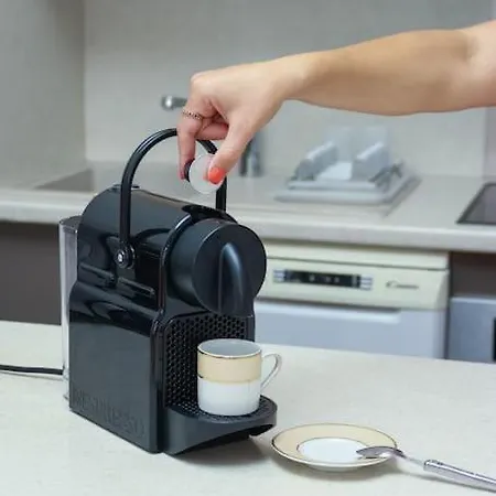 Cosy 3 Pieces A 5 Min De La Prom アパート